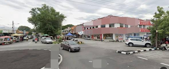 Corner 1st Floor Hot Area First Garden Taman Pertama Rent Silibin Bunt 1