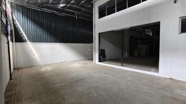 Penampang Warehouse | Mogoputi Industrial Park | KK 1