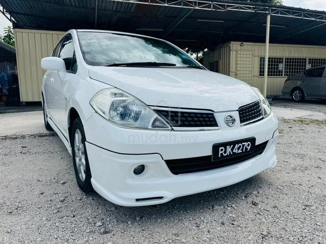 2009 Nissan LATIO 1.6 SPORT ST-L (A) - 1