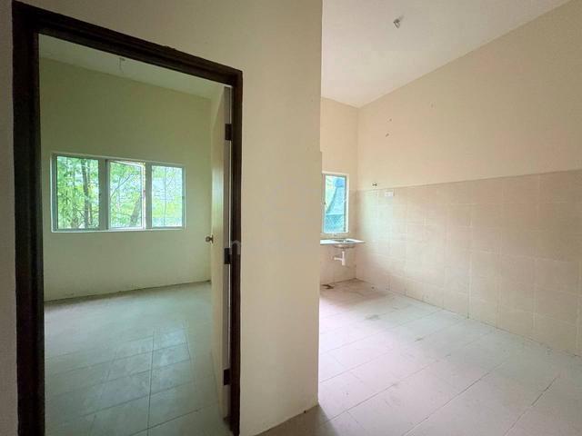 Teres Dua Tingkat Meru Suria Untuk Dijual , HOT LOCATION 5