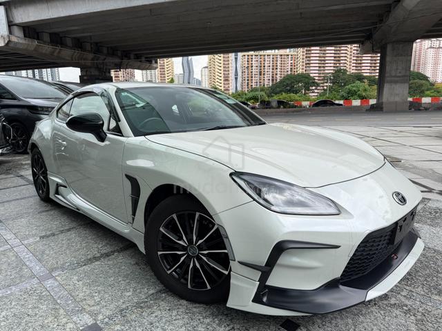 2022 Toyota GR86 2.4 RZ Automatic - GR Bodykit - 1