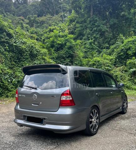 2010 Nissan GRAND LIVINA 1.6 IMPUL (A) - 4