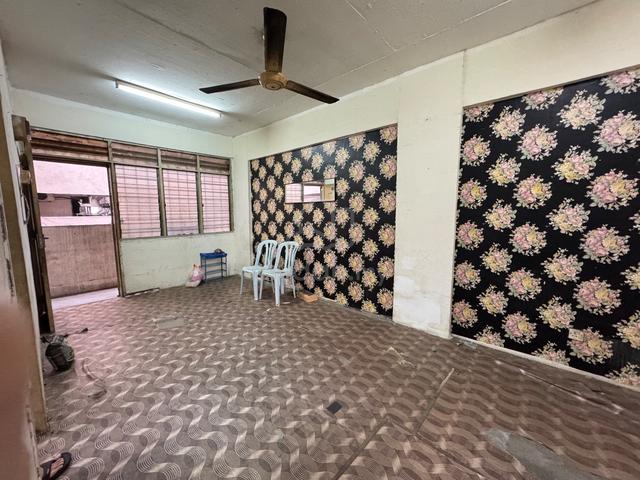 Flat Puchong Permai 1