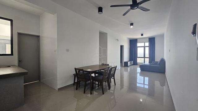 The Louvre @ Country Heights 1