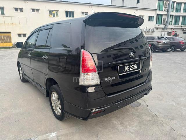 2011 Toyota INNOVA 2.0 G (A) - 2