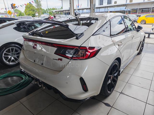 (1k Mileage) 2024 Honda CIVIC 2.0 TYPE R - 4