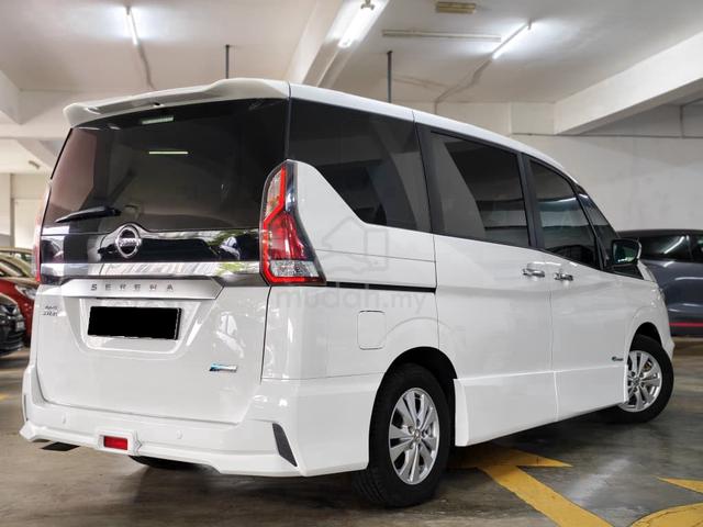 2018 Nissan SERENA 2.0 S-HYBRID CARKING F.3Y WRRTY - 2