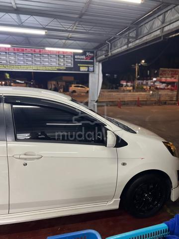 2015 Perodua AXIA 1.0 G (A) - 4
