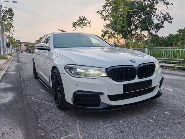 BMW 530i G30 2018 Luxury Executive Sedan - 2