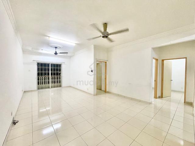 Sri Ixora Apartment 1