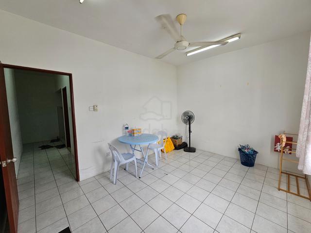 Angkasa Apartment 4