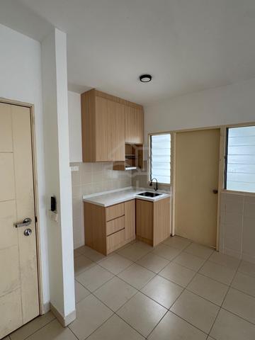 De Bayu Apartment 1