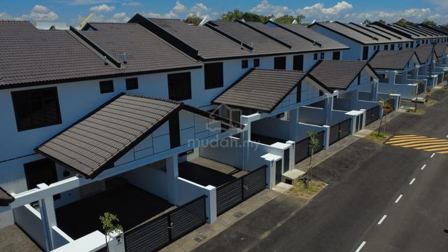 NEW 2 Storey i-Molek Pengkalan Impian , Bukit Katil Melaka 1