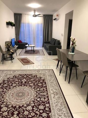 Master room very airy and big in size KLCC view. 1