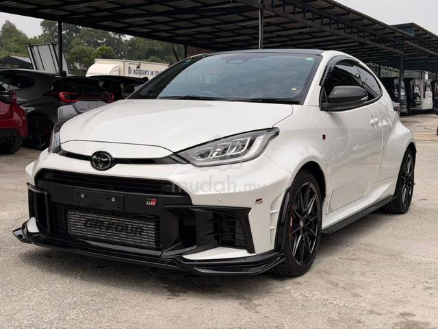 (LOW MILEAGE) Toyota GR YARIS HIGH PERFRMANCE 2024 - 2