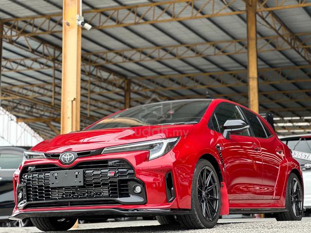 2023 TOYOTA GR COROLLA 1.6T RZ 4WD MT6 HATCHBACk - 1