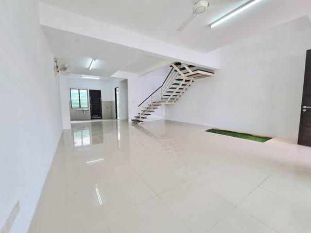 [Gated Guard] 2 Sty Legian Ken Rimba Seksyen 16 Shah Alam Nr Jimbaran 1