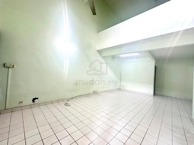Freehold 1.5 Storeys terrace, USJ 2, Subang Jaya, Below Market Value 1