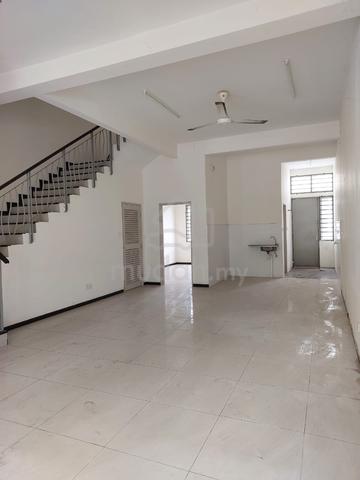 3sty Terrace Sunway Cassia Basic Unit 5 Room Batu Maung 1