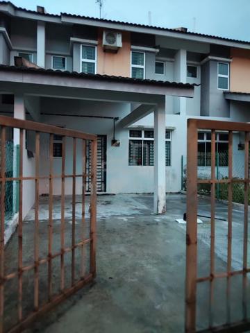 Cheap Rental – Landed House @ Taman Pulai Indah  1
