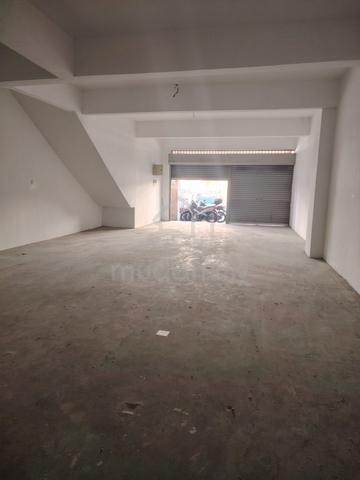 Shop Office Pusat Hentian Kajang Jalan Reko 1