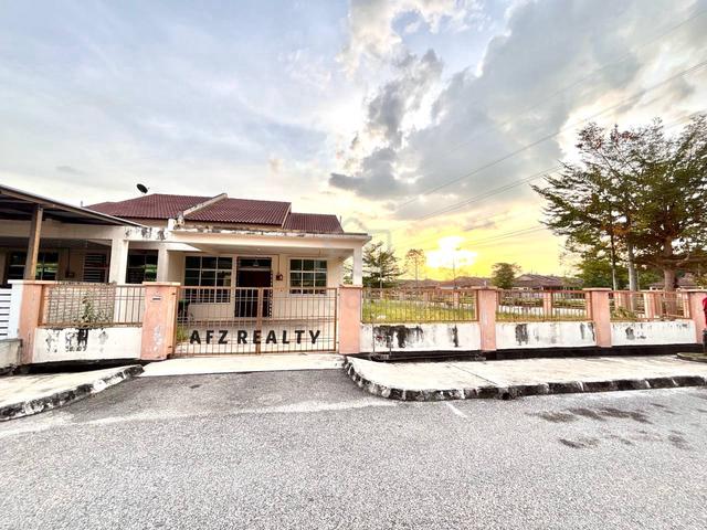 CORNER LOT ‼️Semi D 1 Tingkat 🏡 Taman Lurik Indah Sungai Petani Kedah 1