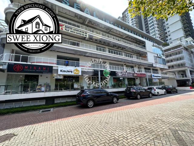 GROUND FLOOR ELIT AVENUE SHOP LOT 1600sf HEIGHT BAYAN BARU LEPAS 1