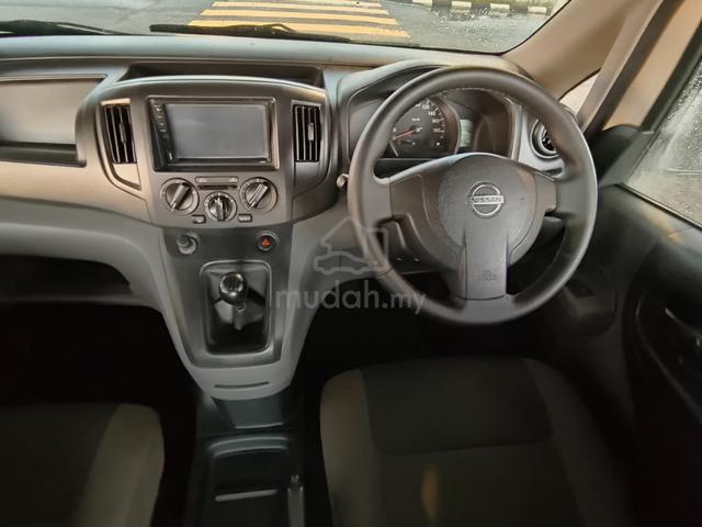 2016 Nissan NV200 1.6 (M) Full Panel Van - 5