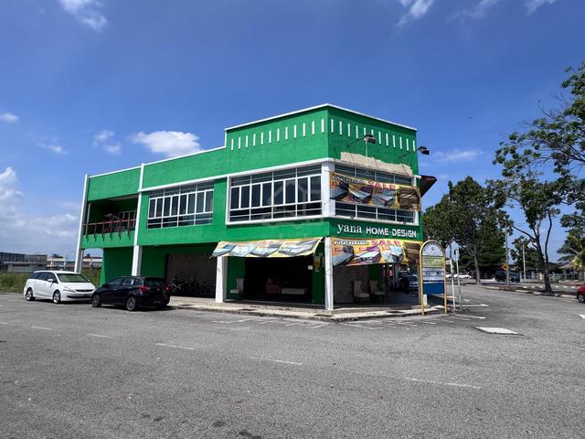 Corner Facing Main Road Taman Bukit Piatu Mutiara near Semabok 1