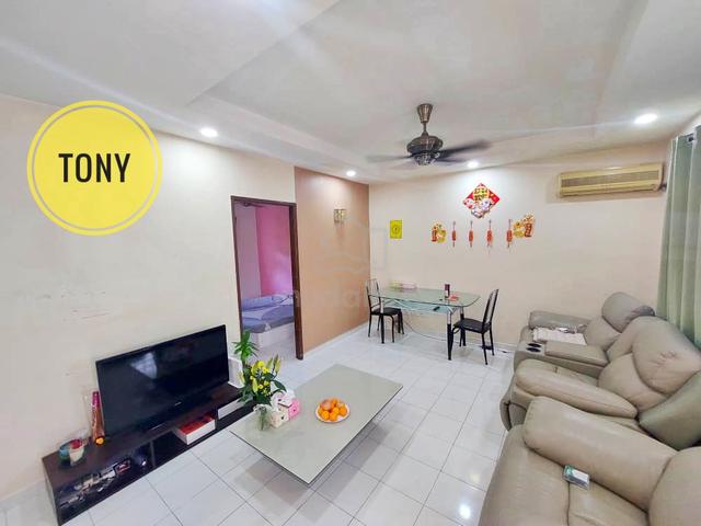 Sri Ivory (Sri Ivori) Apartment 1