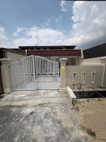 Taman Johor Jaya 1