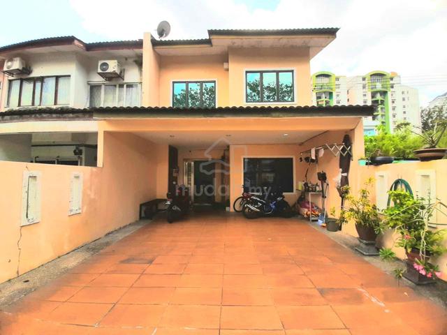 For Sale Renovated Endlot Double Storey Taman Cempaka Ampang Selangor 1