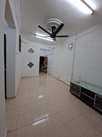 Impian Sentosa 1