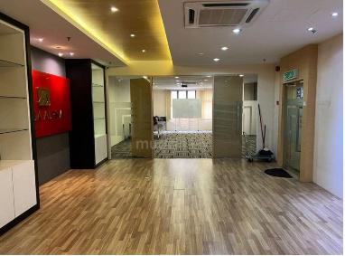 Fully Furnished & Renovated Office @ Phileo Damansara (Block E) 1
