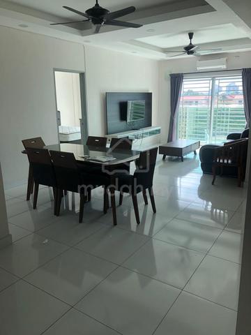 The Twin Residences @ Tampoi 1
