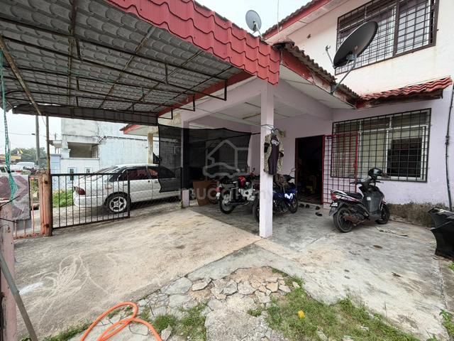 Rumah teres dua tingkat di Taman Desa Rusa Port Dickson untuk dijual 1