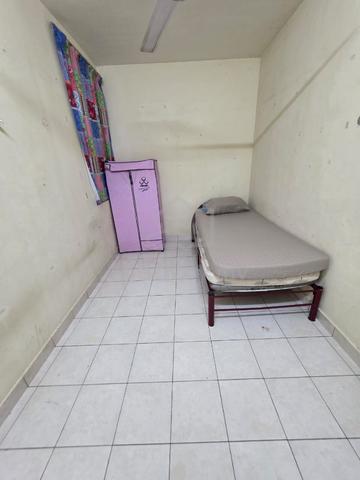 Putatan Platinum Apartment 1
