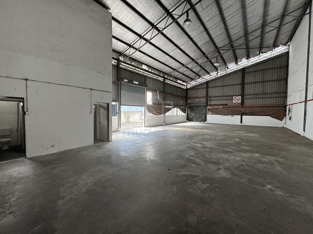 1.5 Storey Factory At Taman Industri Makmur Kulim 4
