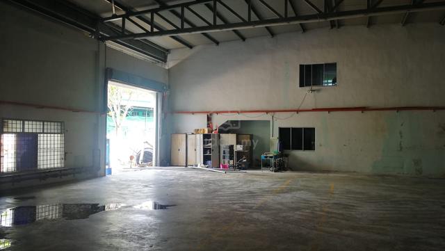 1.5 storey detached factory kawansan industri ringan permatang tinggi 1