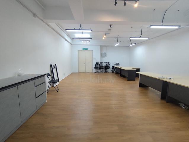 Murah🩵Kenwingston Business Centre Office Space,Cyberjaya Hot Area 1