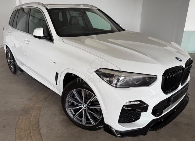 2021 Bmw X5 3.0 XDRIVE45E M-SPORT FSR BY BMW (M) - 3