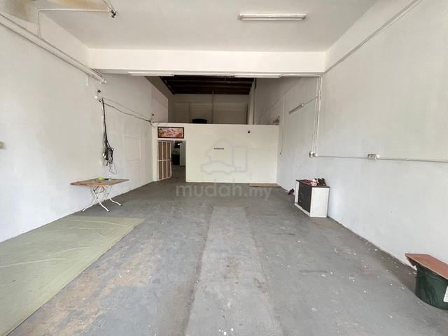 For rent, 1.5 stry  Factory  Taman Perindustrian Murni Senai 1