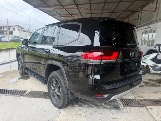2023 Toyota LANDCRUISER 3.5 GR SPORT (A) - 2