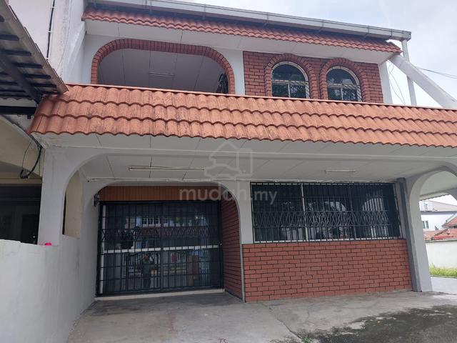 SS3 2storey Corner house 1