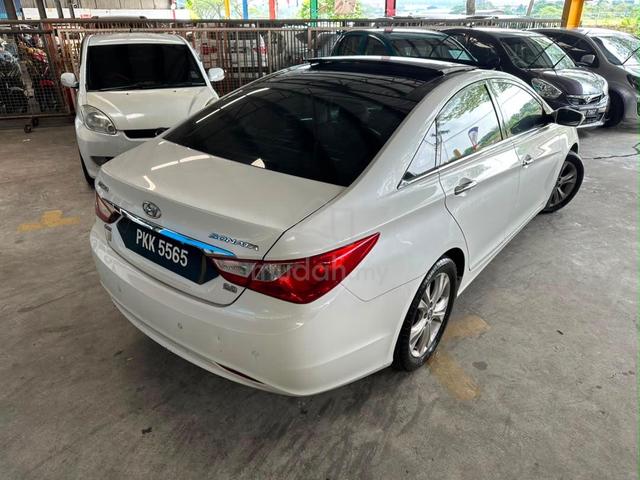 2011 Hyundai SONATA 2.0 GLS NF (A) - 3