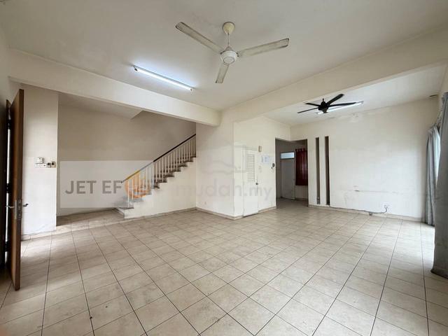 Below Value Good Condition Bandar Botanic Cemara Klang 2 Sty Semi D 1