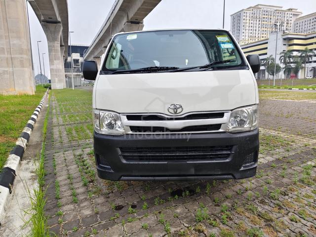 2010 Toyota Hiace 2.5 (M) Panel Van Diesel Engine - 2