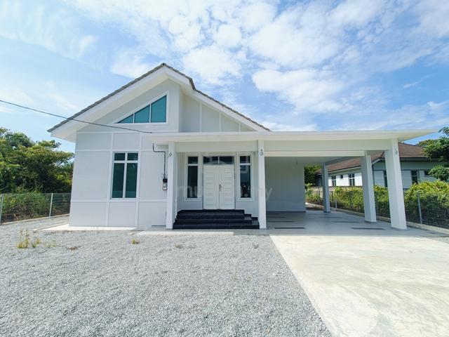 Banglo moden di kg perol, kota bharu 1