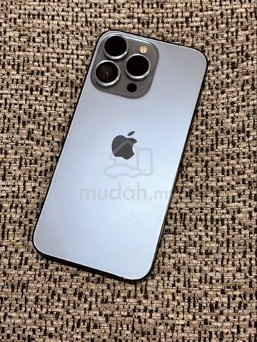iPhone 13 Pro 256GB - Sierra Blue - photo 2 of 6