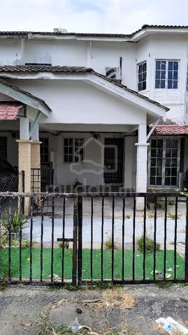 Double Storey Terrace Jalan Cakera Purnama 1